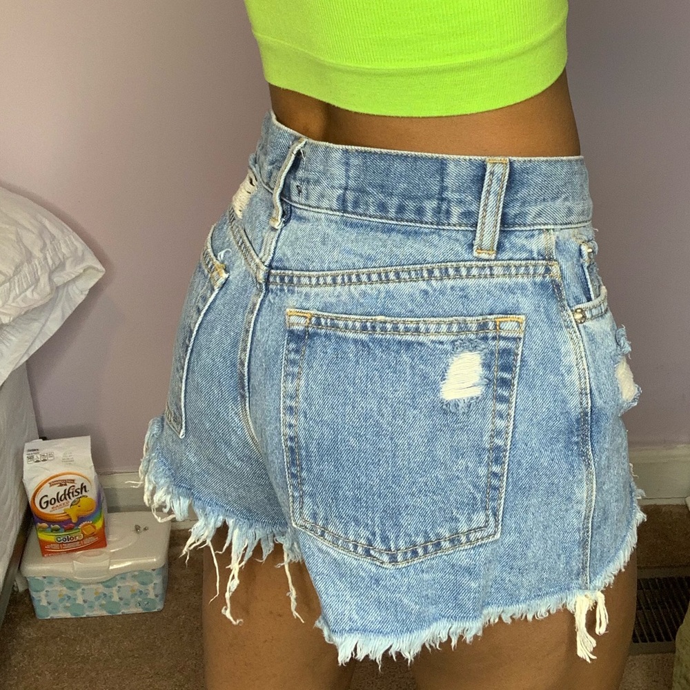 BDG girlfriend shorts from UO